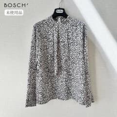 未使用✨ボッシュ B osch ラッフルボウタイ ブラウス モノトーン 38 