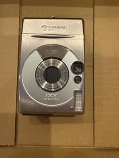 Canon IXY DIGITAL 300 Camera PC1008