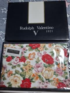 Rudolph Valentino バスタオル ソフィア 箱入り送料込みのサムネイル