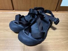 ゼラポート2 keen 28.5cmのサムネイル