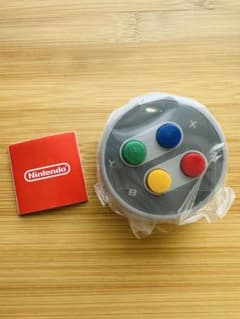 スーパーファミコンコントローラーキーホルダーのサムネイル