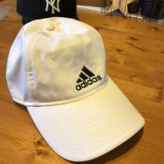 adidas アディダスキャップのサムネイル