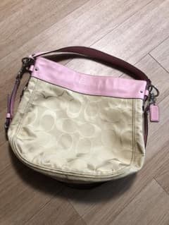 COACH コーチ ショルダーバッグのサムネイル