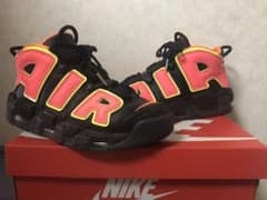 NIKE Air More Up Tempo モアテン ホットパンチのサムネイル