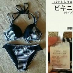 黒×白 ボーダー ビキニのサムネイル