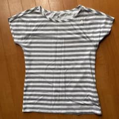 アディダス　Tシャツのサムネイル