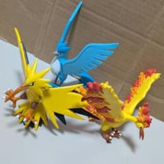 モンコレEX ファイヤー & サンダー & フリーザー - メルカリ