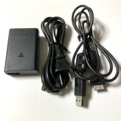 PS Vita 純正 ACアダプター 電源ケーブル セットのサムネイル
