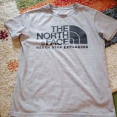 ノースフェイス　Tシャツのサムネイル