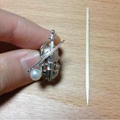 バイオリンのピンのサムネイル