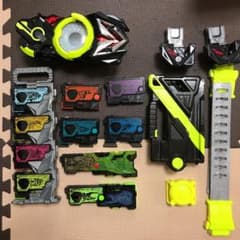 仮面ライダーゼロワンドライバーのサムネイル
