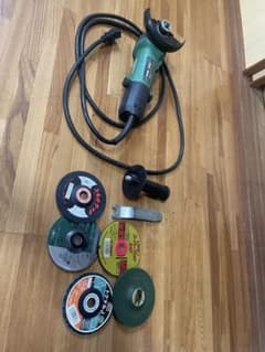美品 HiKOKI 100mm 電気ディスクグラインダ G10SH7 砥石多数付のサムネイル
