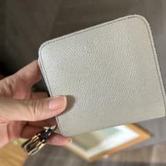 エポイ　あくいろ二つ折り財布のサムネイル