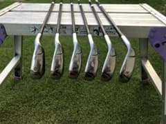 テーラーメイド　RBZ SL アイアンセットです。のサムネイル