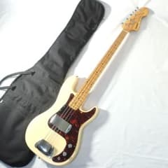 Founder エレキベース ケース付 ピックアップブリッジカバー装備 Founder エレキベース ケース付 ピックアップブリッジカバー装備