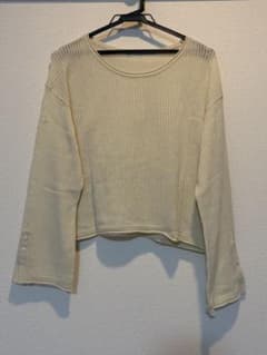 袖ボタン付き リブニット 長袖 アイボリーのサムネイル