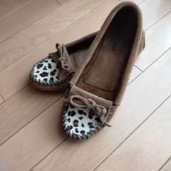 ミネトンカのサムネイル
