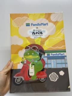 【カパル】ファミマコラボ クリアファイルのサムネイル