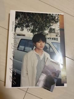 【新品未開封】おまけ付★佐藤勝利 写真集 A Bird on Tiptoeのサムネイル