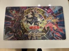 遊戯王 プレイマット 未開封 正規品 アジア 闇遊戯ver - メルカリ