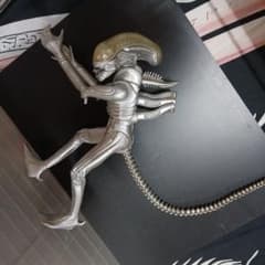 エイリアンフィギュア 可動式 シルバー 約30cm エイリアンフィギュア 可動式 シルバー 約30cm - メルカリ