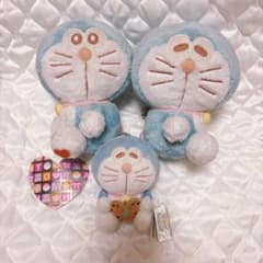 HEATYDORA ドラえもん ぬいぐるみ マスコットのサムネイル