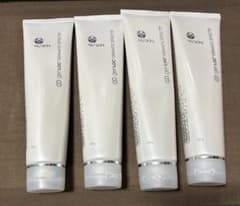 ニュースキン genLOC ダーマティック エフェクツ 4本セットのサムネイル