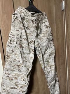 USMC 米軍 ミリタリーカーゴパンツ デジタルカモ柄 ブラウン系古着のサムネイル