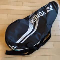 〈新品未使用〉YONEX ラケットバッグ ブラック ホワイトのサムネイル