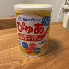 雪印メグミルク ぴゅあ缶（820g） - メルカリ