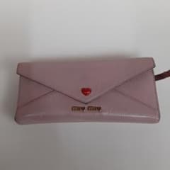 miu miu 長財布 ピンク ハートモチーフ - メルカリ