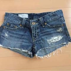 美品SLY ショートパンツのサムネイル