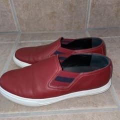 GUCCI スニーカーのサムネイル