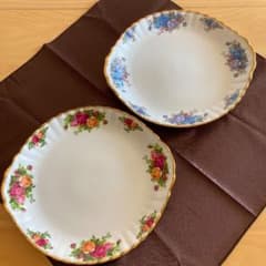 ロイヤルアルバート　薔薇柄プレート　2枚セットのサムネイル