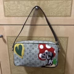 Louis Vuitton⭐︎ルイヴィトン⭐︎ポシェット コント ドゥ フェ 