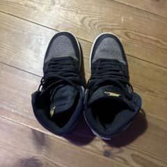 NIKE AIR JORDAN 1 HIGH OG スニーカーのサムネイル