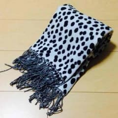 ◇大きめ♡ 牛柄 ストール◇のサムネイル