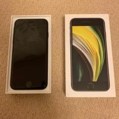 (未使用に近い)アップル iPhoneSE 第2世代 64GB ブラック auのサムネイル