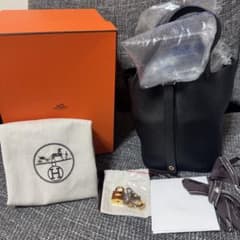 中古美品 HERMES ピコタン18 黒 ゴールド金具のサムネイル