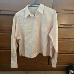【ほぼ新品】UNIQLO　JWANDERSON ピンクストライプシャツ　Мのサムネイル