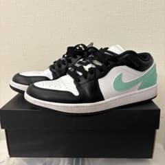 NIKE AIR JORDAN 1 LOWのサムネイル