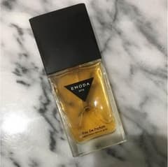 EMODA エモダ 香水 CHANEL GUCCI シャネル グッチのサムネイル