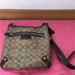 COACH ショルダーバッグのサムネイル