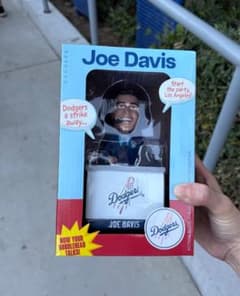 Joe Davis ボブルヘッド 音声付 ドジャース 来場者限定 - メルカリ