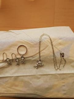 ミッキーモチーフ のアクセサリーセットのサムネイル