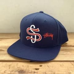STUSSY ベースボールキャップのサムネイル
