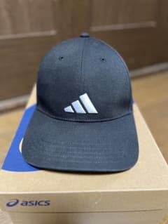 adidas 黒 キャップ OSFMのサムネイル
