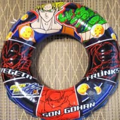 ドラゴンボール浮き輪のサムネイル