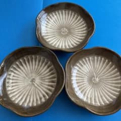 小石原焼　梅形の小皿　3枚のサムネイル