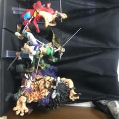 ワンピースフィギュアのサムネイル